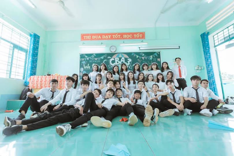 A yearbook.