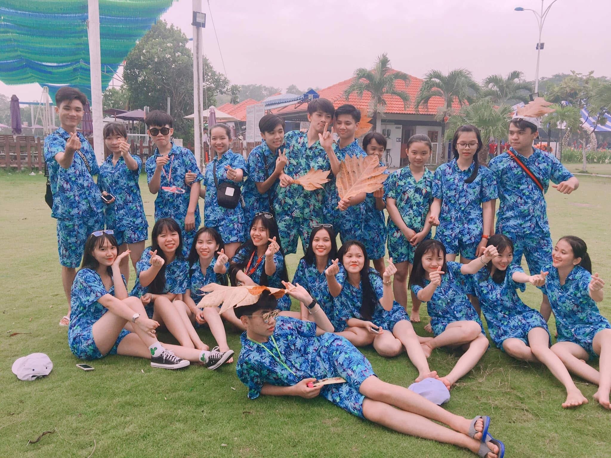The class on their first field trip.